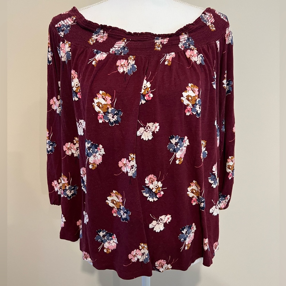 Old Navy off the shoulder blouse